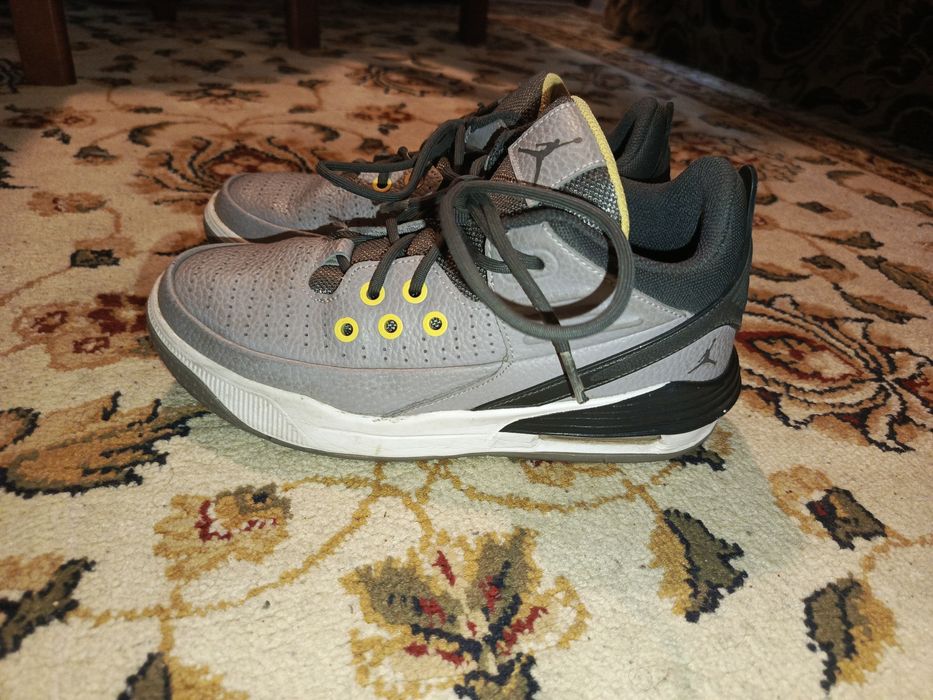 Buty Jordan Max Aura 5