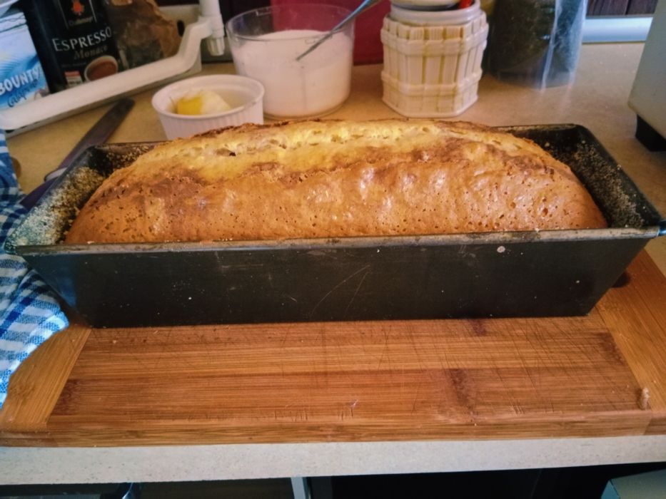 Domowa Babka Pieczona w Foremce Ciasto