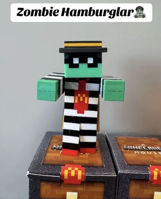 Minecraft McDonalds колекційні іграшки