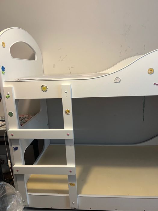 Łóżko na drabinkę