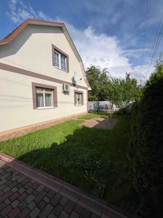 Продаж комфортного та доглянутого будинку в м. Сміла.