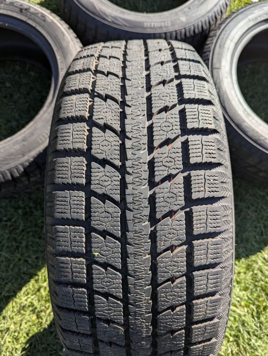 Шини Toyo Observe gsi 5 235/55/r17