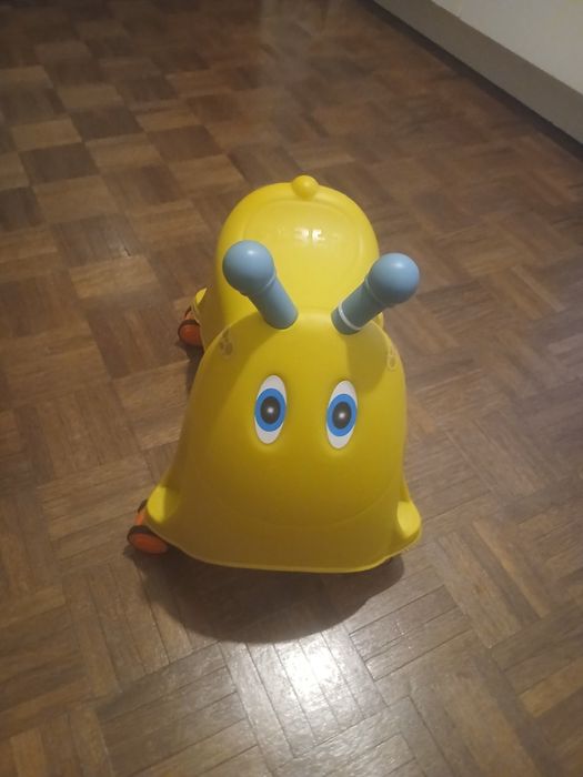 Carrinho bébé dar pes