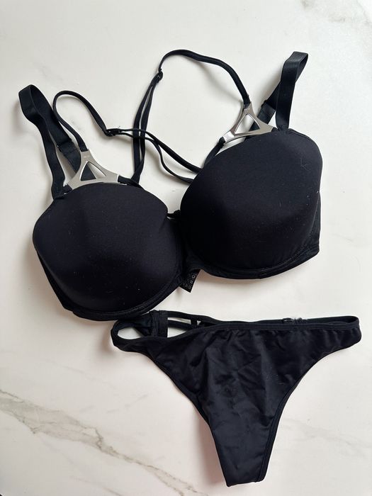 Czarny komplet bielizny biustonosz i stringi Marlies Dekkers S 70D