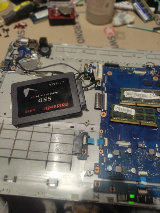 Материнка Samsung rv509-520