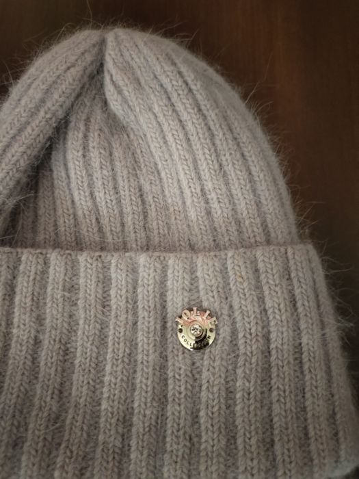 Тепла, м'якесенька шапка