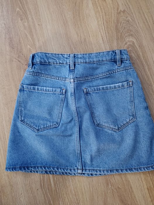 Jeansowa spódniczka