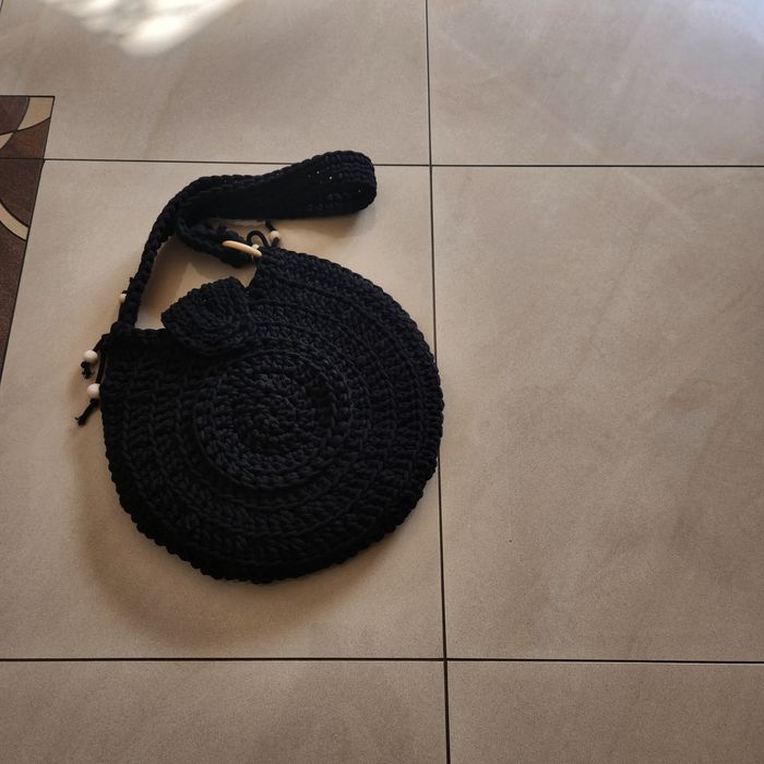 Torba na ramię wykonana ze sznurka bawełnianego