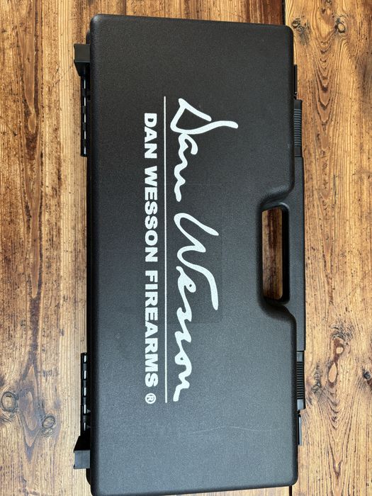 Pistolet na CO2 cały zestaw