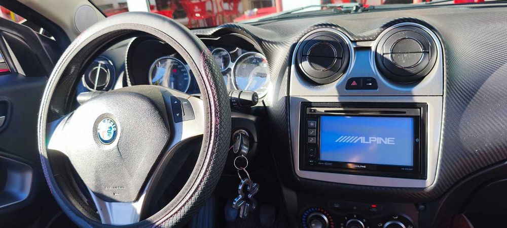 Carro Alfa Romeu Mito