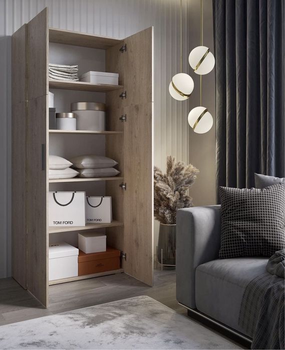 Шафа Пенал для одягу з поличками Шкаф для одежды с полками в спальню