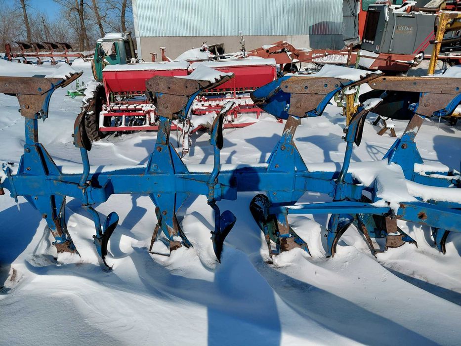 Продається трактор хтз17221