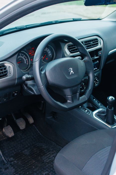 Peugeot 301 (1.6D, 32к пробігу)