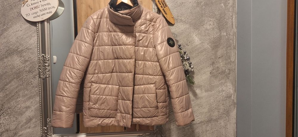 Kurtka pudrowych roz rozmiar 38
