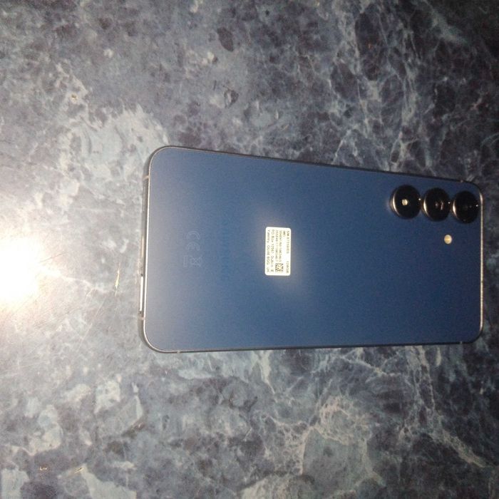 Samsung Galaxy s25 FE