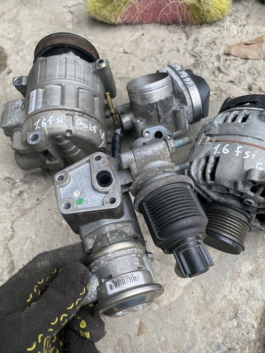 Генератор гольф5 1.6 fsi генератор VW Golf V 1.6 бензин