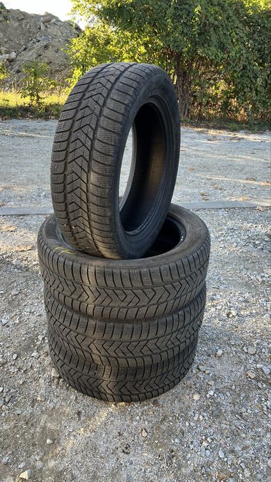 Opony ziomowe 235/55/19  pirelli scorpion  winter