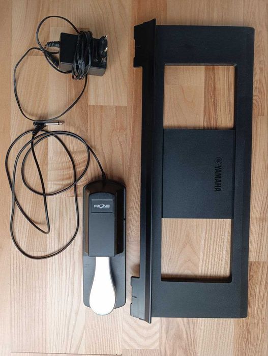 Сінтезатор Yamaha PSR-E463