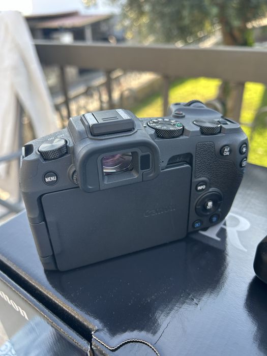 Canon RP + Grip de bateria