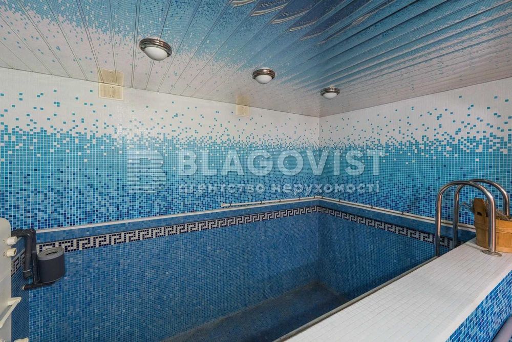 Продаж будинок з басейном стан нового  с Щасливе Київ 7 хв