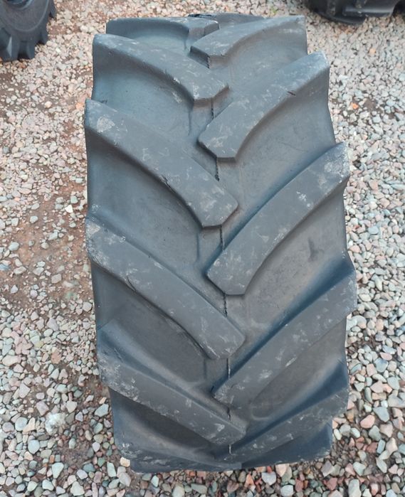 Opona Dunlop T37, 400/70-20