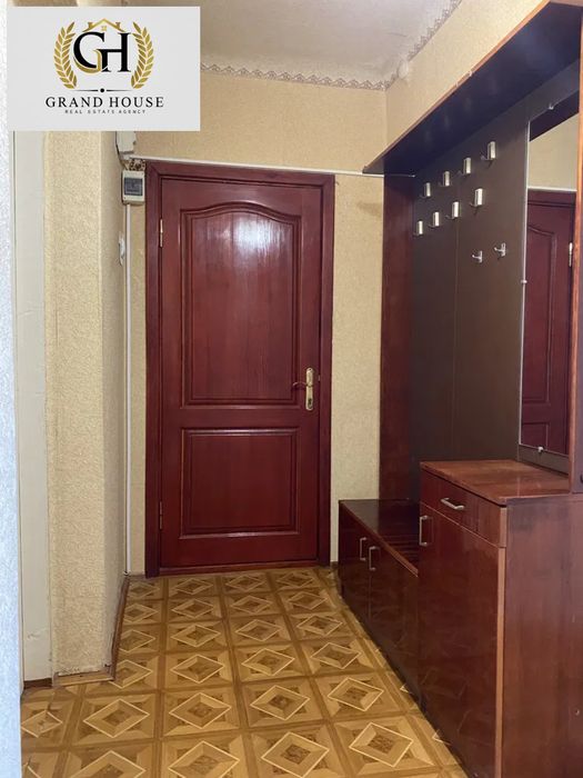 Продам 3-и кімнатну квартиру с.Гірниче.