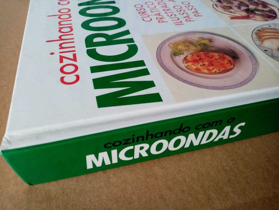 livro: “Cozinhando com o microondas”