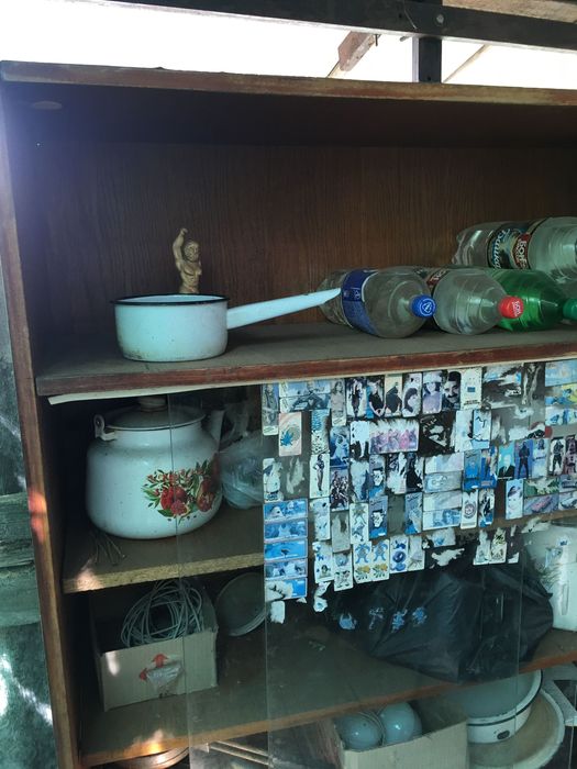 Продам Старий сервант