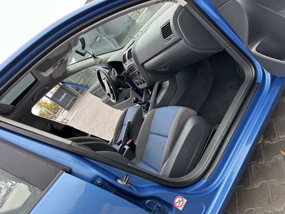 Volkswagen Golf 5 Гарний стан!