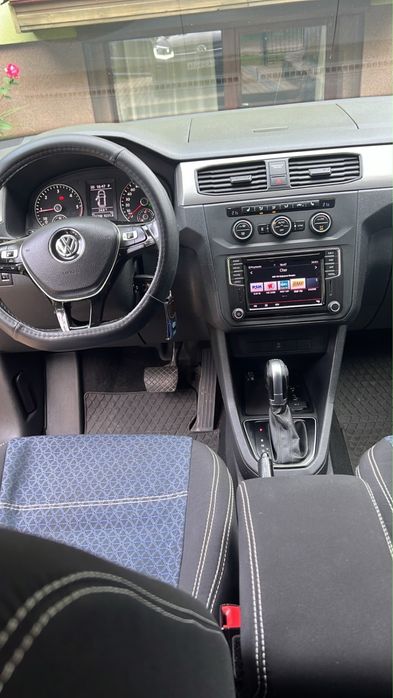 VW CADDY, 2017, diesel automatyczna skrzynia biegow.,
