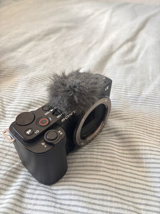 Sony ZV10e em perfeito estado