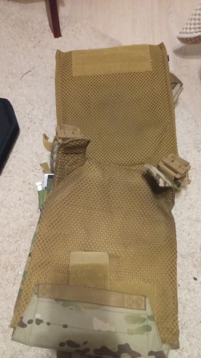 Бронижелет американський