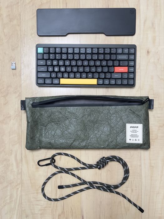 Клавіатура Nuphy Air75 v2 з сумкою та підставкою