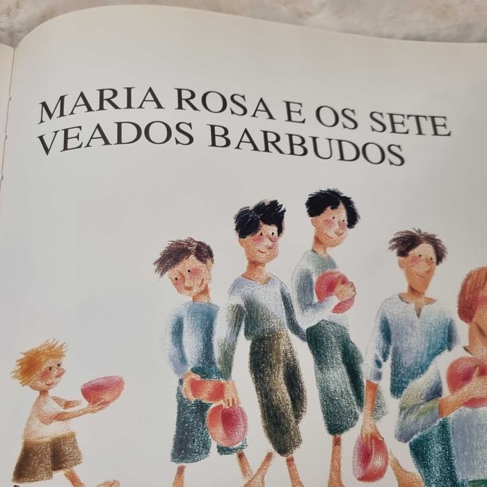 Livro Infantil "Histórias Tradicionais Portuguesas Contadas de Novo"
