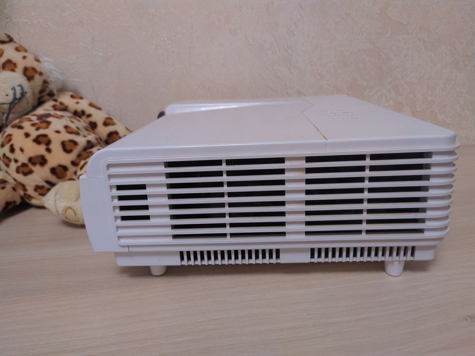 Продам led проектор