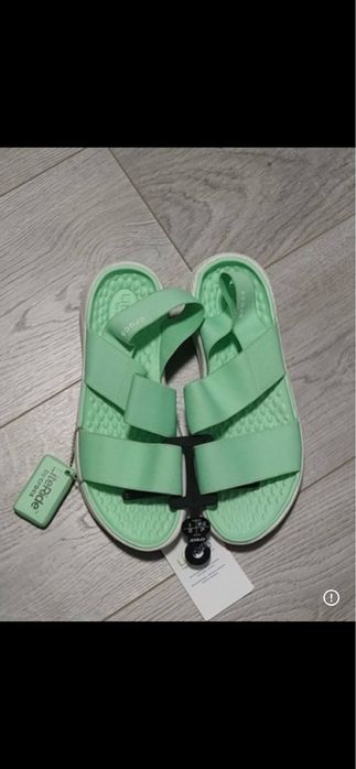 Жіночі босоніжки crocs LiteRide Stretch Sandal женские сандалии на резинке оригінал