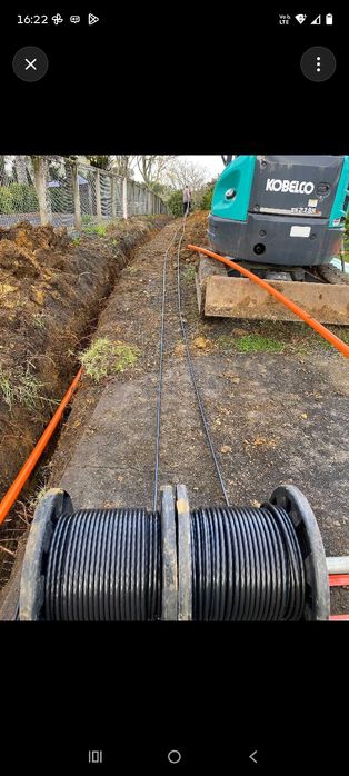 Usługi mini koparka, młot do kucia betonu