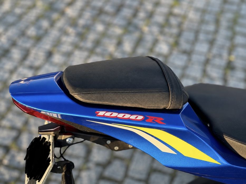Suzuki Gsxr 1000R versão R  com 210 cv