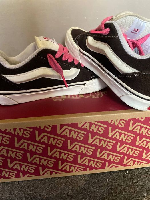 Кроссовки vans knu skool