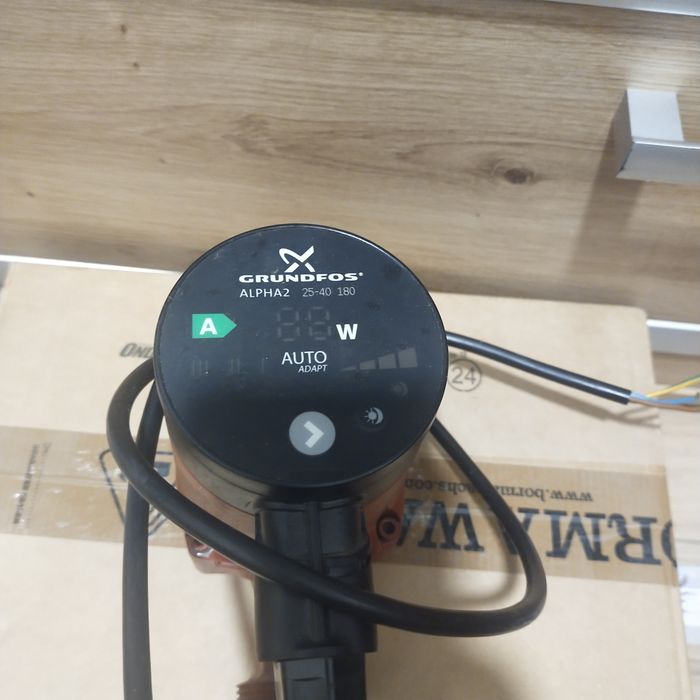 Pompa wody Grundfos Alpha 25-40180