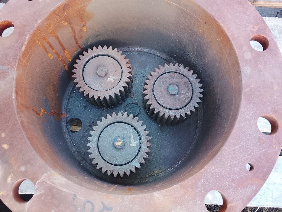 Zwolnica kompletna 31 zębów Deutz Agrotron Same Iron Lamborghini