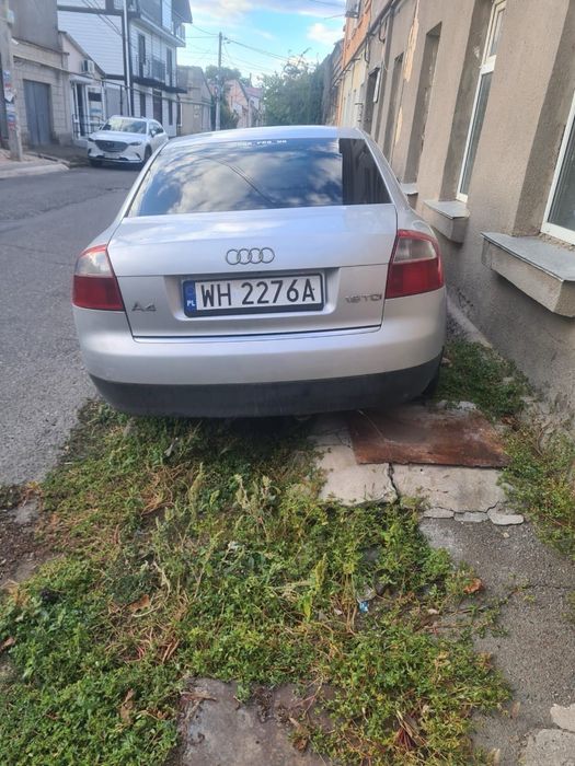 Продається надійний автомобіль з дизельним двигуном 1.9 TDI.