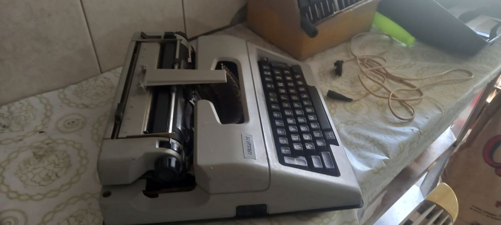 Máquina de escrever