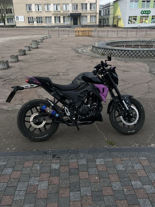 Lifan sr220.