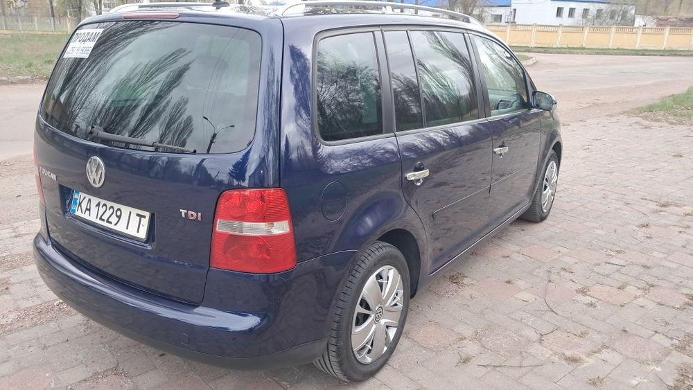 Продам чудовий сімейний авто