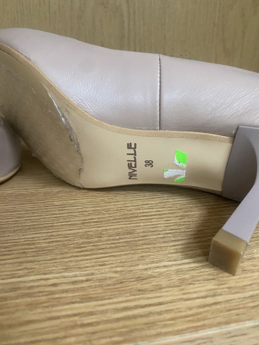 Туфлі жіночі в гарному стані.б/у  розмір 38