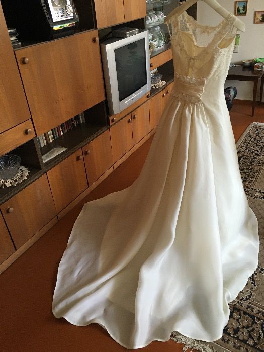 Весільна сукня італія розмір 42-46