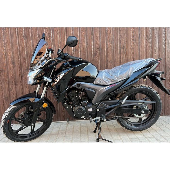 Мотоцикл Lifan KP200