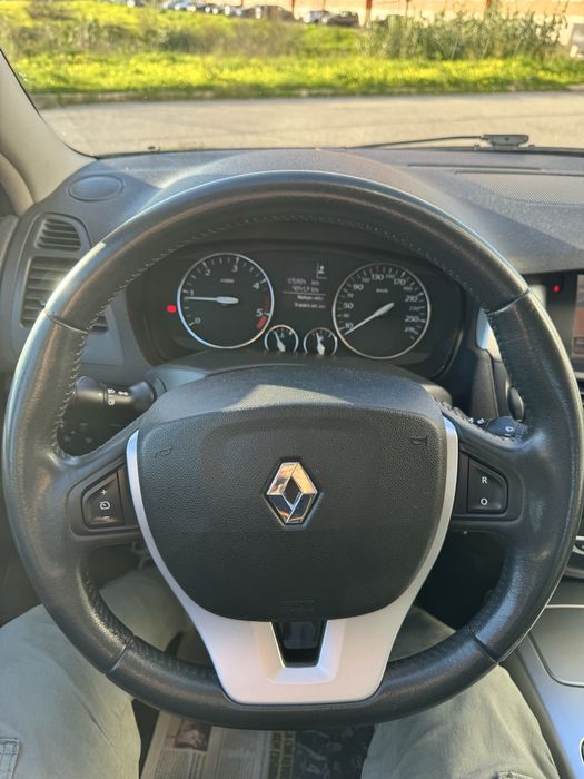 Renault Laguna 2.0DCi 150cv 175000 km c/ histórico