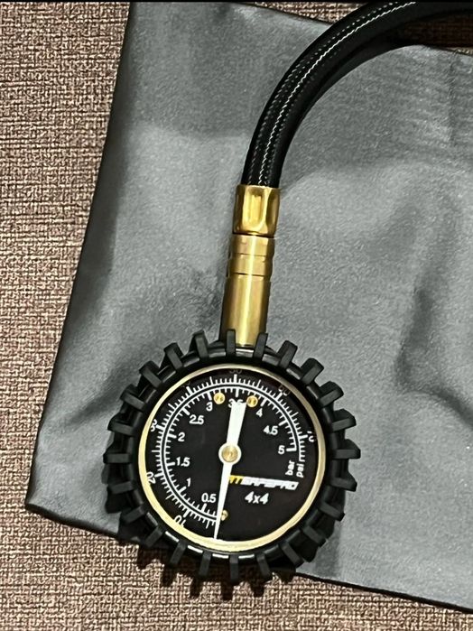 Medidor de Pressão dos Pneus Portatil